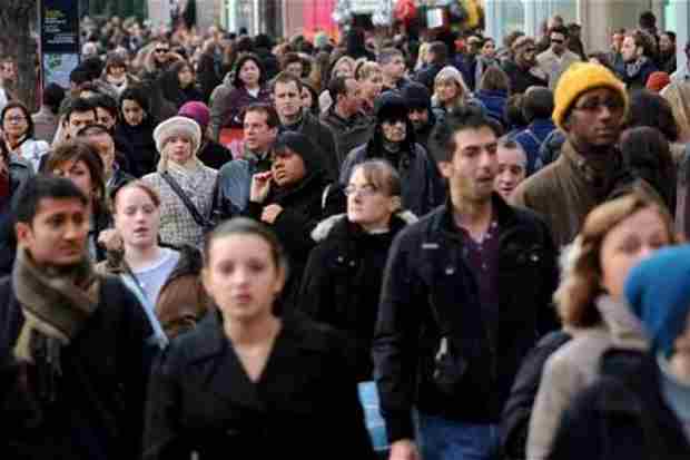 Istat: residenti 55 milioni italiani, 5,4 milioni stranieri 